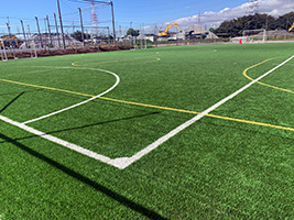サッカー場　フットサル場人工芝工事　風景1